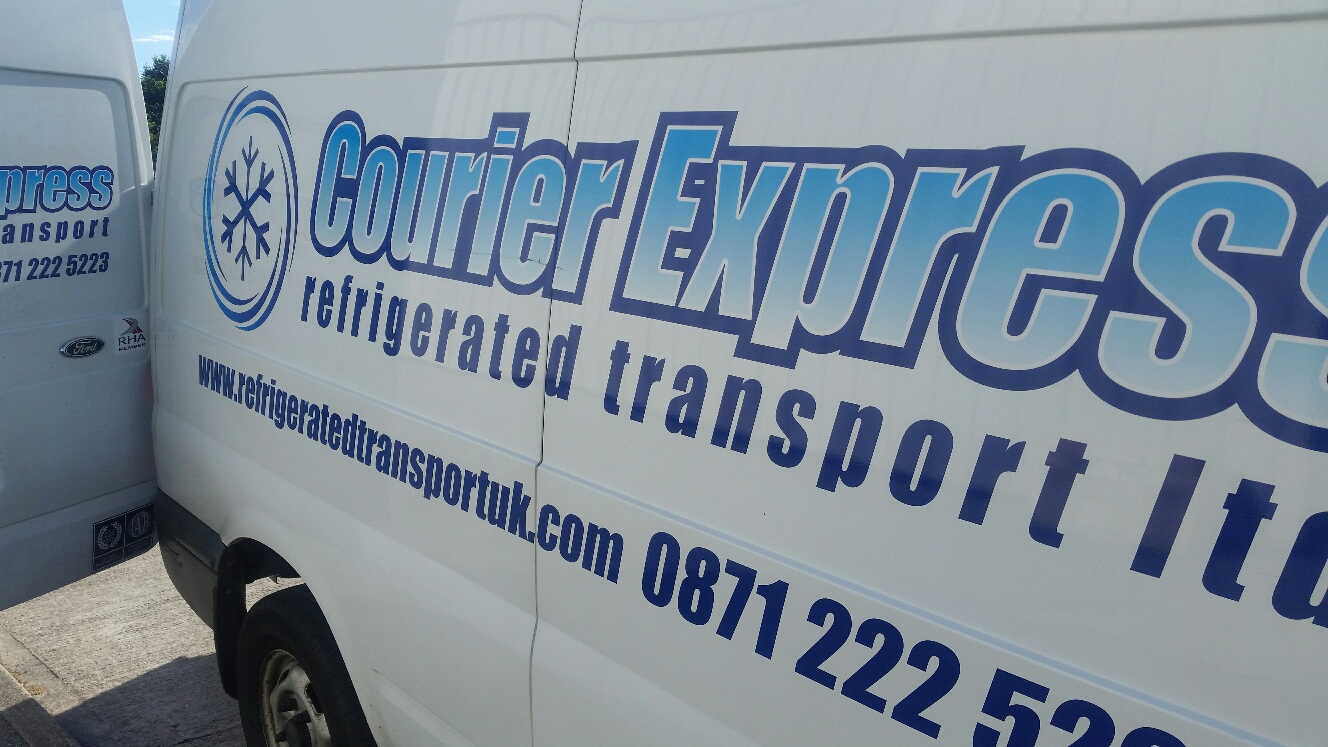 courier-express-vehicle-close-up-august-2016