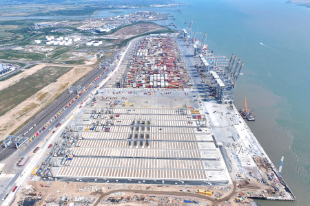 DP World London website